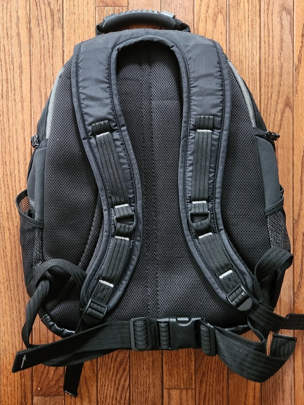 Targus Laptop Backpack - Picture 2 of 8
